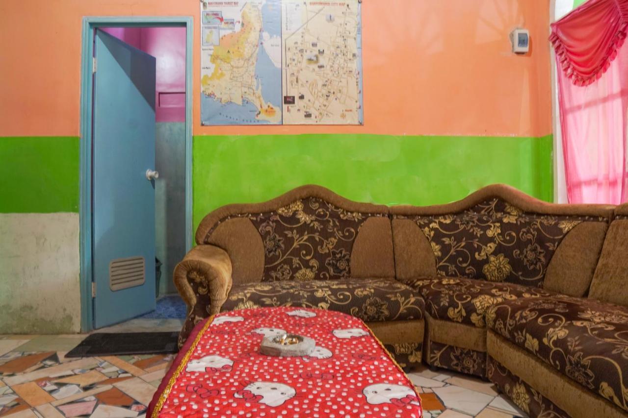 Gandrung Payungan Family Inn Banyuwangi  Εξωτερικό φωτογραφία